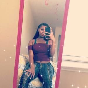 Meet your Posher, Kierra